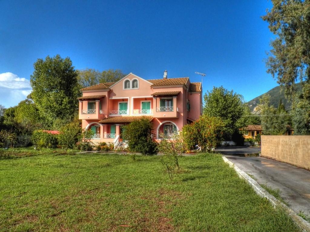 Villa Marina Ipsos Luaran gambar